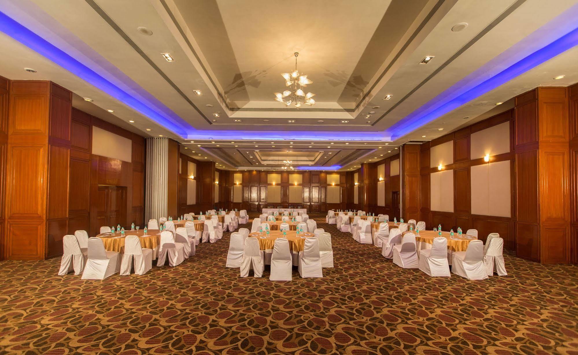 The Chancery Pavilion Bangalore Exteriör bild